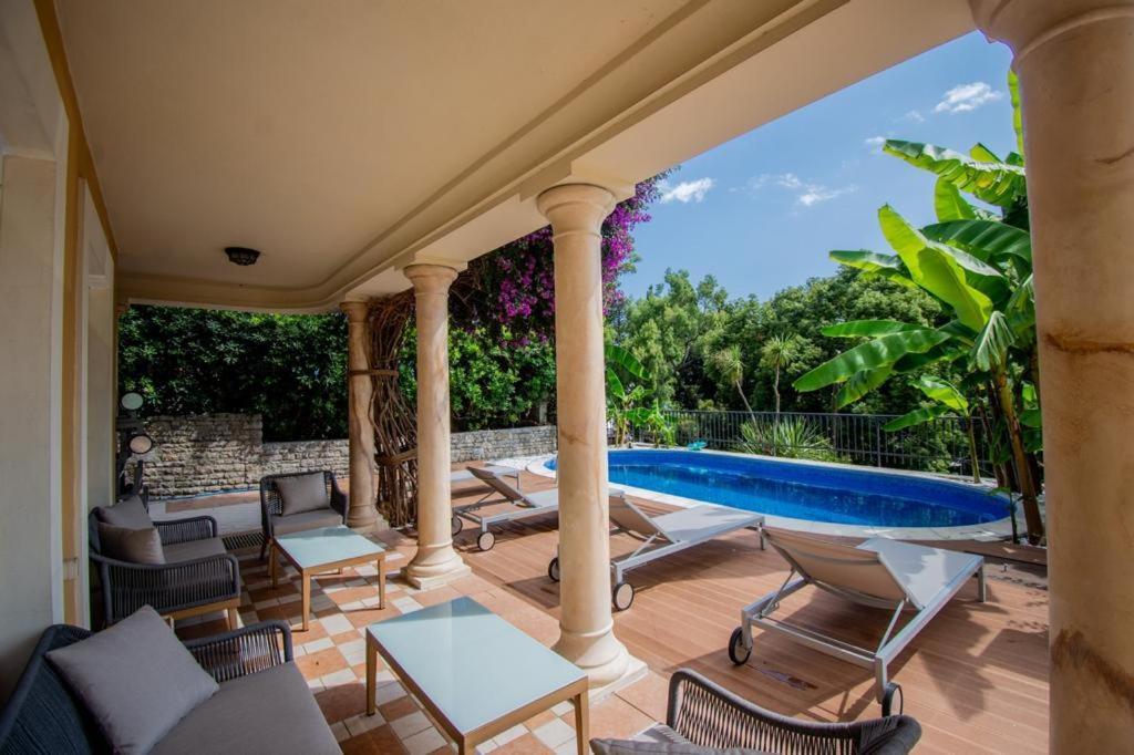 Vila Oliva Herceg Novi Exteriör bild